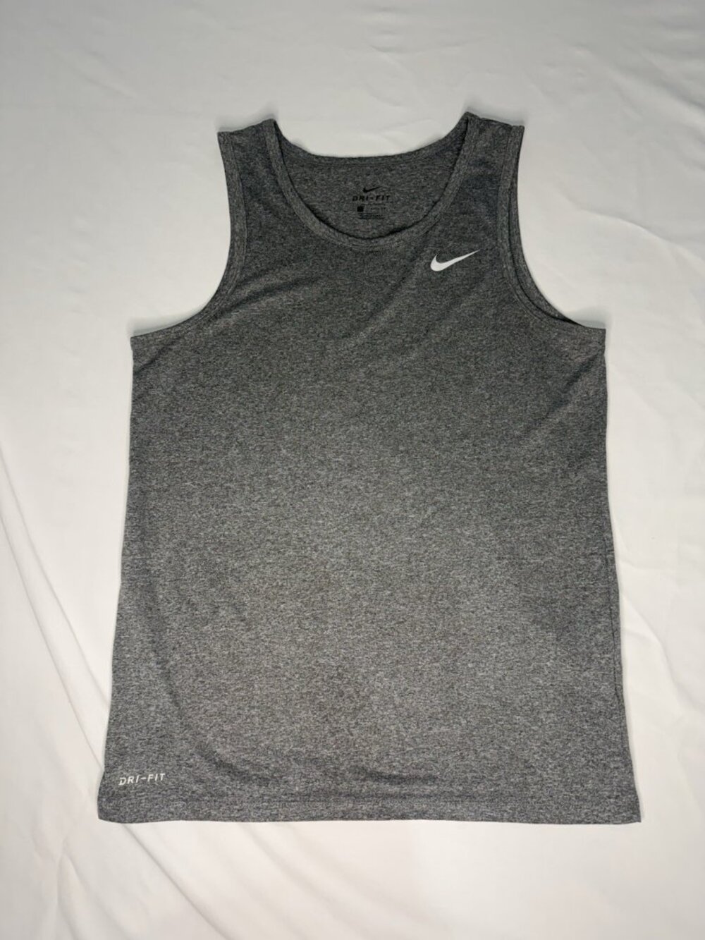 NIKE Dri Fit Women’s Grey Sleeveless Tank Top Tee SMALL